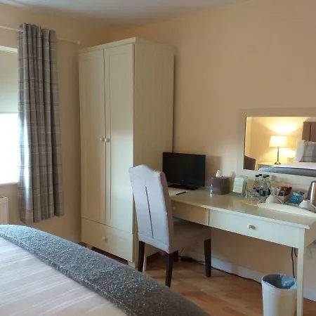 Bed & Breakfast Tig An Rince 4*